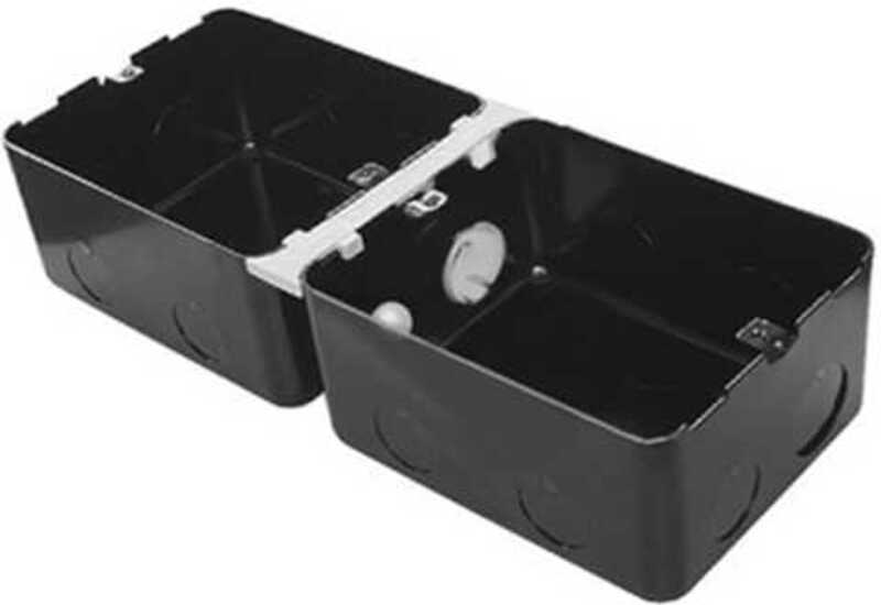 Metal flush-mounting box for installation in concrete floor - 2 x 3 modules
